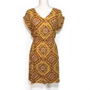 NWT Gold Yellow Floral Geo Short Sleeved Dress New